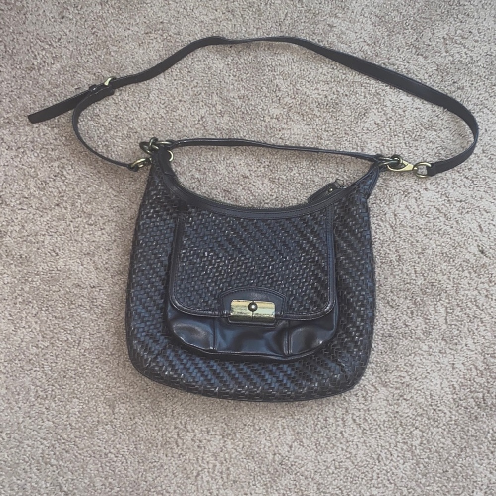 Large brown crossbody coach